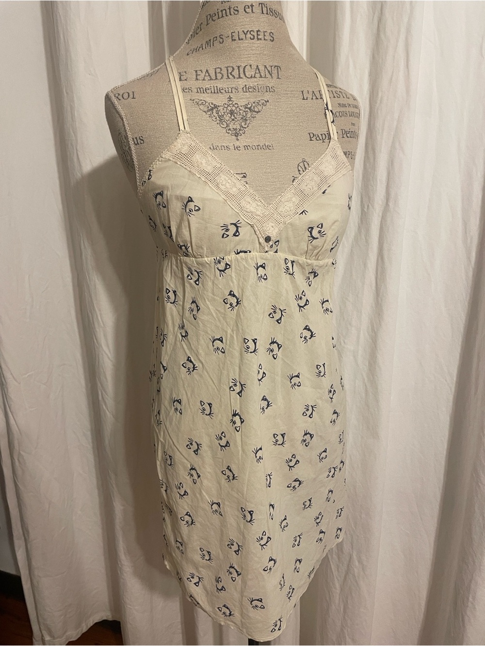 Urban Outfitters Pins and Needles CAT FACES dress with lace details Size S
